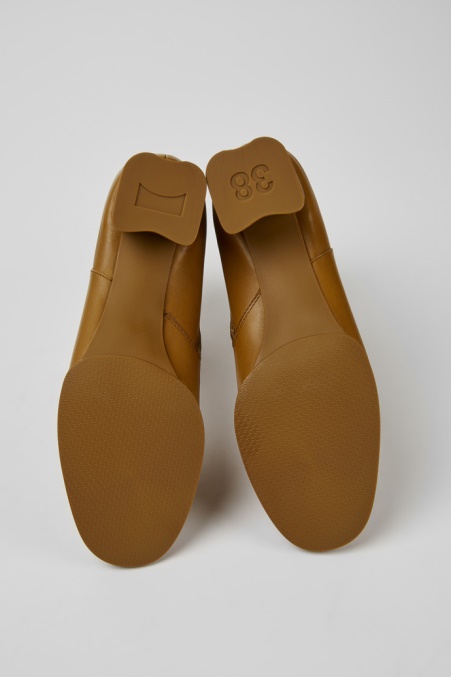 Design Katie Braune Lederstiefeletten Camper De