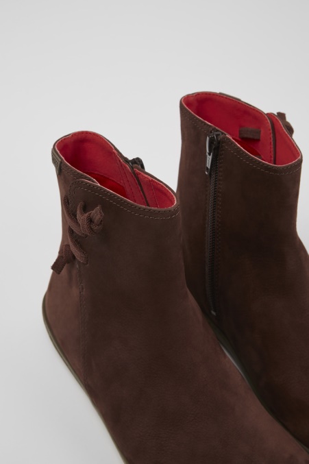 Design Peu Braune Nubukstiefeletten Für Damen Camper De