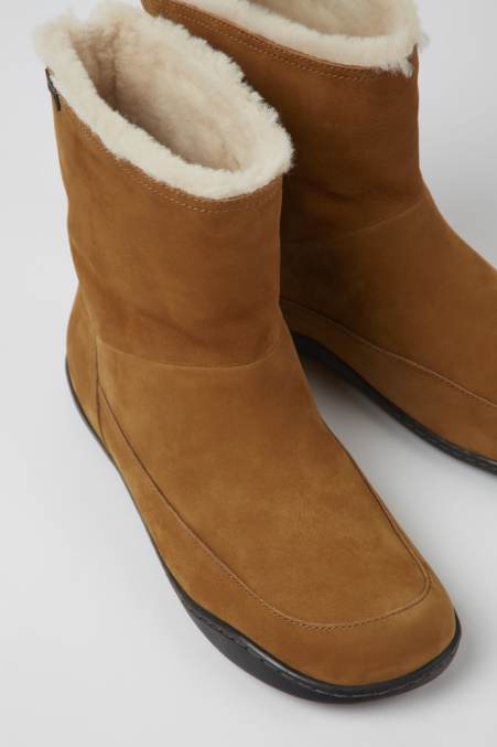 Peu Braune Nubukstiefeletten Für Damen Camper De Neu Eingetroffen