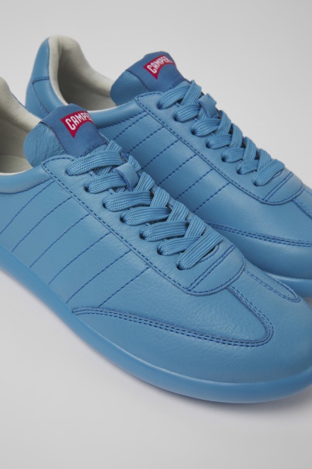 Pelotas Xlite Blau Damensneaker Aus Leder Camper De Neu Eingetroffen