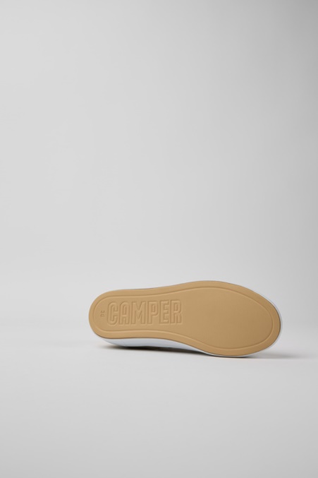 Camper De Hoops Neuankömmlinge