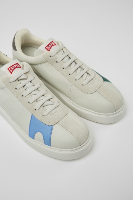 Camper De Design Twins Sneaker Aus Weißem, Ungefärbtem Leder Für Damen