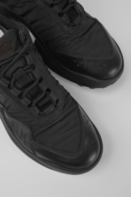 Design Crclr Gore-tex Atmungsaktive Schwarze Textil-sneaker Für Damen Camper De