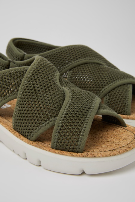 Camper De Design Oruga Grüne Textilsandalen Für Damen