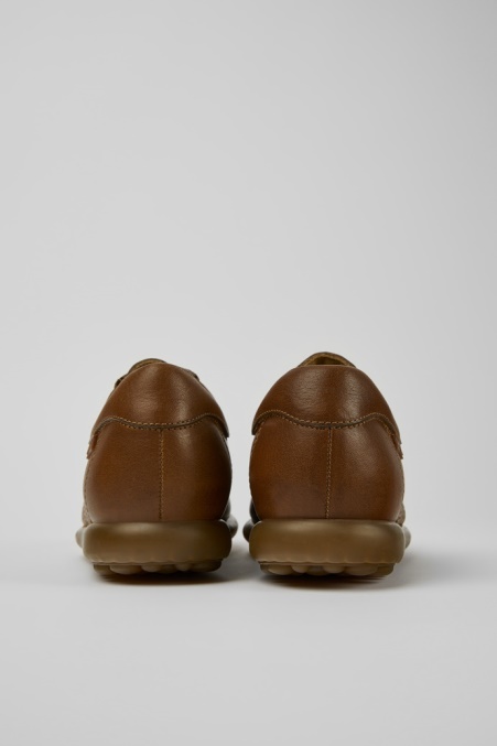 Exklusiver Camper De Pelotas Sneaker Aus Braunem Leder Für Damen