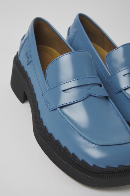 Taylor Blue Lederloafer Für Damen Exklusiv Camper De