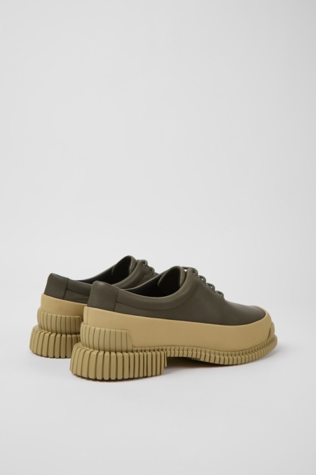 Exklusive Camper De Pix Lederschuhe In Grün Und Beige Für Damen