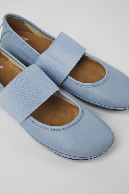 Exklusive Camper De Right Blaue Lederballerinas Für Damen