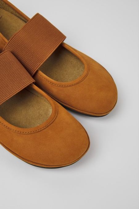 Design Rechts Braun Nubuk Ballerinas Für Damen Camper De