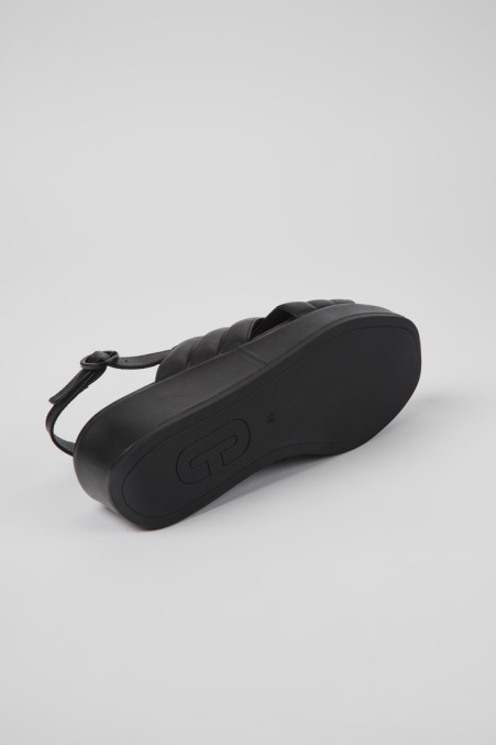 Exklusive Camper De Misia Schwarze Ledersandalen Für Damen