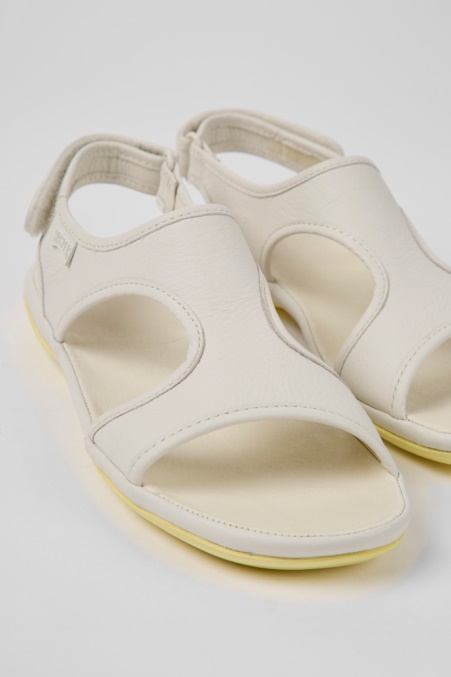 Exclusive Camper De Right Weiße Ledersandalen Für Damen