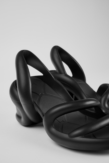 Design Kobarah Schwarz Unisex Sandale Camper De