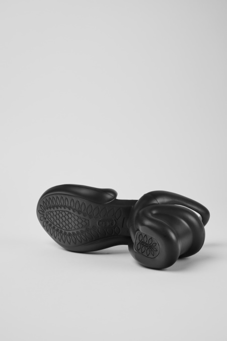 Design Kobarah Schwarz Unisex Sandale Camper De