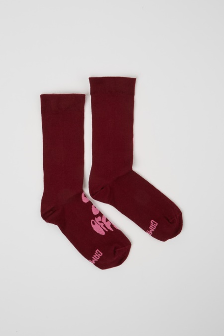 Camper De Design Out Of Office Bordeaux Und Rosa Socken