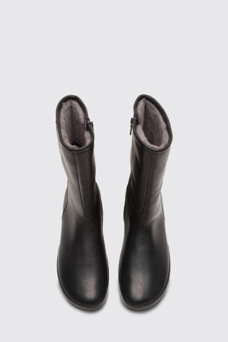 Camper De Design Rechter Schwarzer Halbstiefel Für Damen