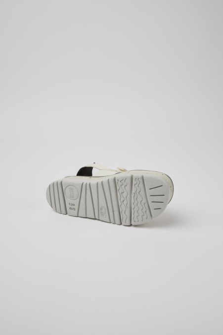 Oruga Up Weiße Und Schwarze Ledersandalen Für Damen Exklusiv Camper De