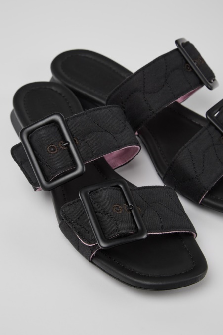 Exklusive Camper De Casi Myra Schwarze Recycelte Pet-sandalen Für Damen