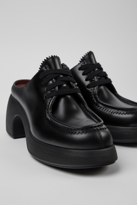 Thelma Schwarze Lederpantoletten Für Damen Camper De Neu Eingetroffen