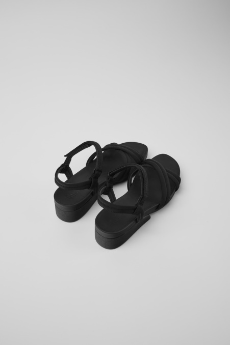 Camper De Design Minikaah Schwarze Sandalen Aus Recyceltem Haustier Und Nylon Für Damen