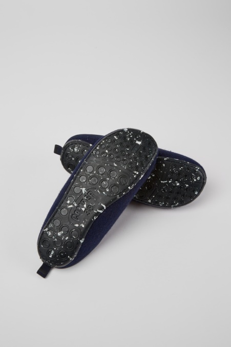 Exklusive Camper De Wabi Damenhausschuhe Aus Blauer Wolle