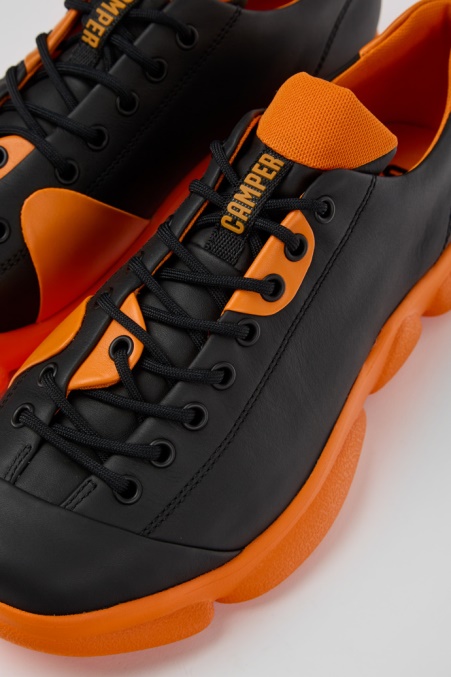 Camper De Design Karst Schwarze Und Orange Lederschuhe Für Herren