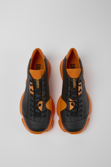 Camper De Design Karst Schwarze Und Orange Lederschuhe Für Herren