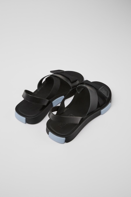 Camper De Design Set Sandalen Aus Schwarzem Leder Und Recycelten Haustieren Für Herren