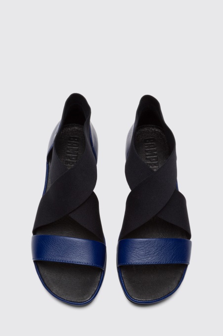 Rechtes Wohnmobil De Neuankömmlinge