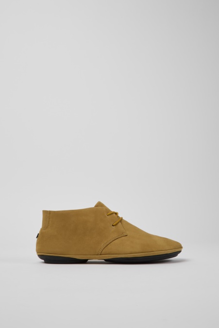 Exklusive Camper De Right Brown Nubuk Desert Boots Für Damen