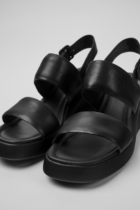 Exklusive Camper De Kaah Schwarze Ledersandalen Für Damen