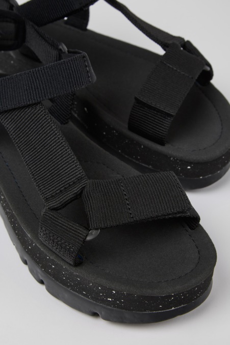 Camper De Design Oruga Up Schwarze Recycelte Pet-sandalen Für Damen
